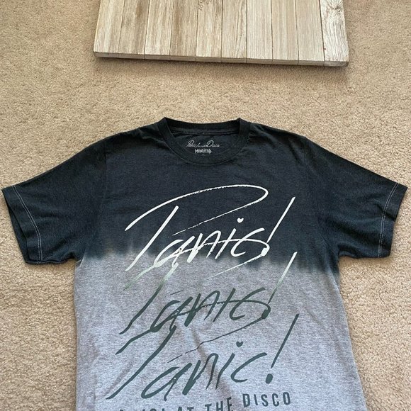 Panic! At The Disco Manhead S Graphic Band Ombre T-Shirt - Picture 2 of 12
